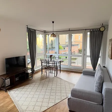 Modern 2 With Balcony In *