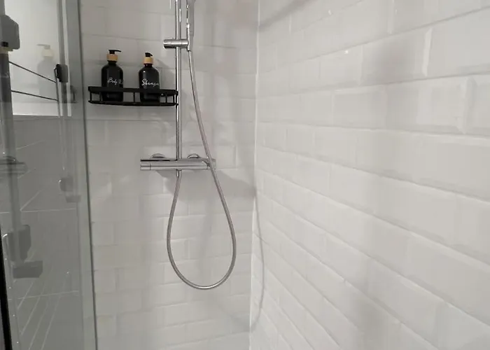 Modern 2 With Balcony In * Dresden