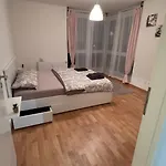 Modern 2 With Balcony In Dresden