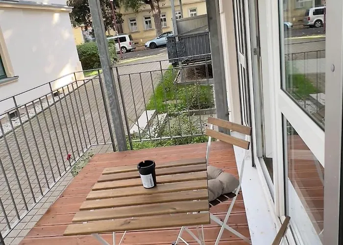 Modern 2 With Balcony In Drezno